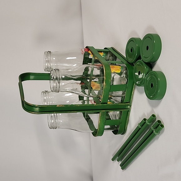 4 piece set of glass Milk bottles with carrying metal rack with handle - Picture 16 of 16